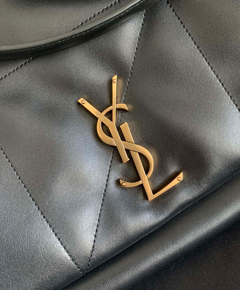 Saint Laurent Jamie 4.3 In Lambskin Black